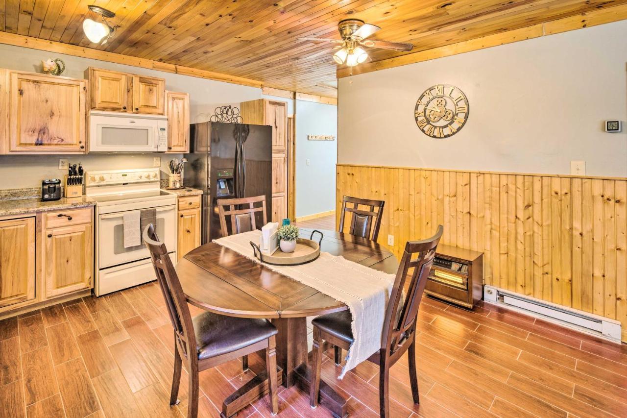 Penrose Home With Covered Deck And Fire Pit! Экстерьер фото